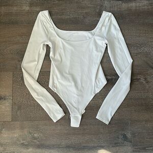 Lululemon Wundermost ultra soft nulu square neck bodysuit top xs